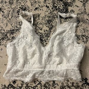 Cosabella size M White Lace Bralette